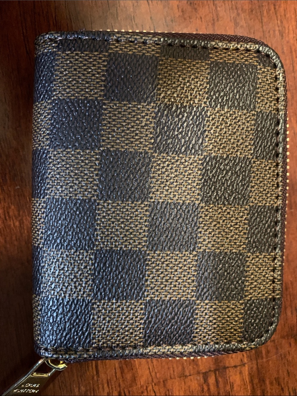 Brand new rare LV checked, brown, leather wallet/ card holder / unisex/ must !